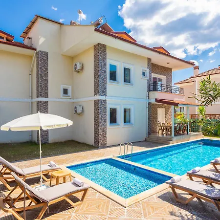 Villa Kaya 2 *